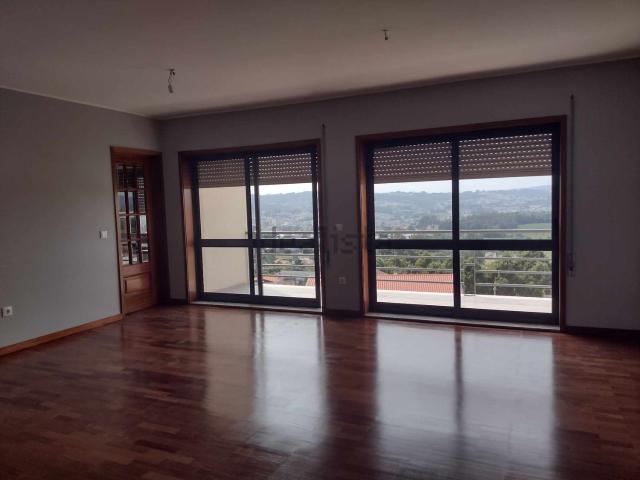 Apartamento alugar em Marecos