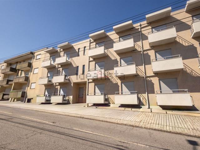 Apartamento venda em Penamaior, Porto
