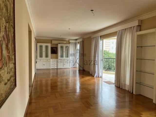 Apartamento venda em Barra Funda, São Paulo