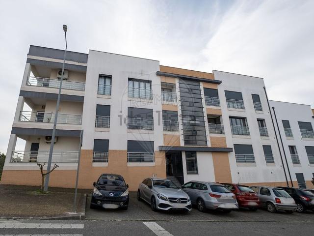 Apartamento venda em Pereira