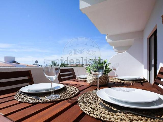 Apartamento venda em Quarteira, Vilamoura