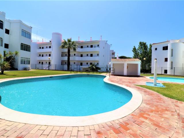 Apartamento venda em Quarteira, Vilamoura