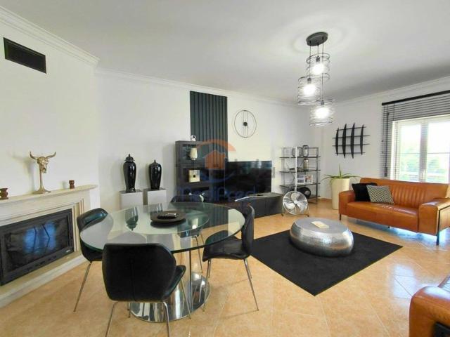 Apartamento alugar em Palmela, Setúbal