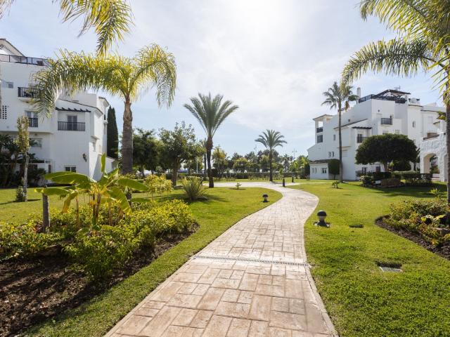 Apartamento en alquiler en Marbella, Salto del Agua