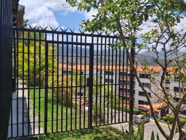 Apartamento en venta en Los Teques, Miranda