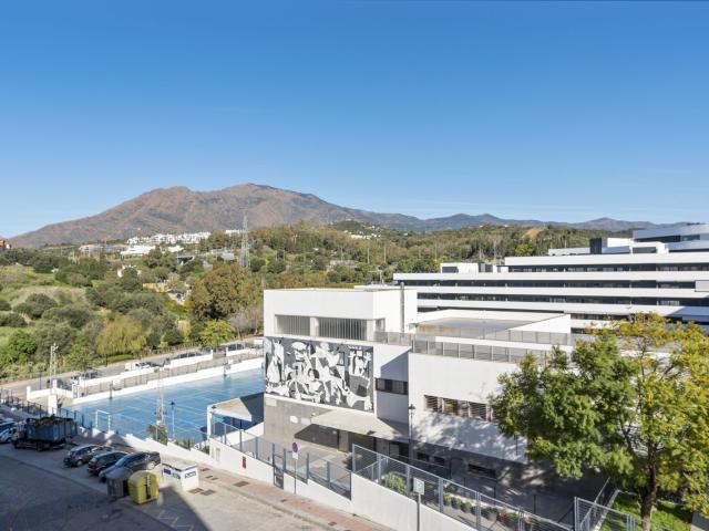 Apartamento en alquiler en Estepona, Barriada Blas Infante