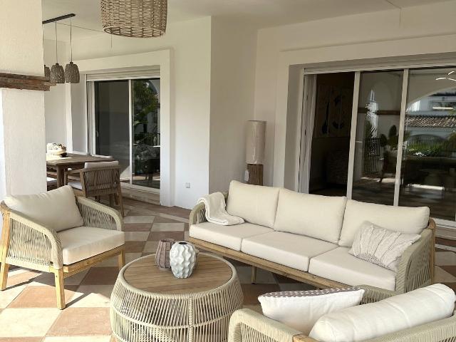 Apartamento en alquiler en Marbella, Nagüeles