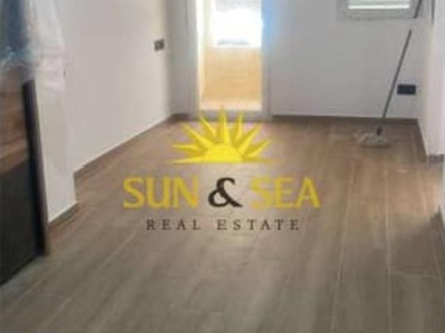 Apartamento en alquiler en Torrevieja, Valencia