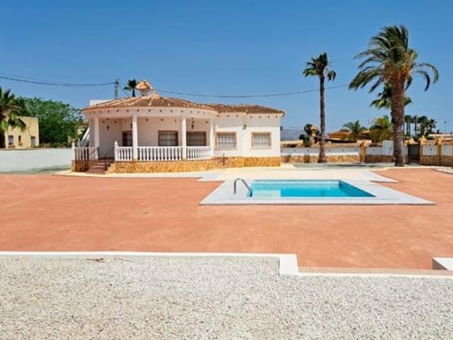 Apartamento en venta en Catral