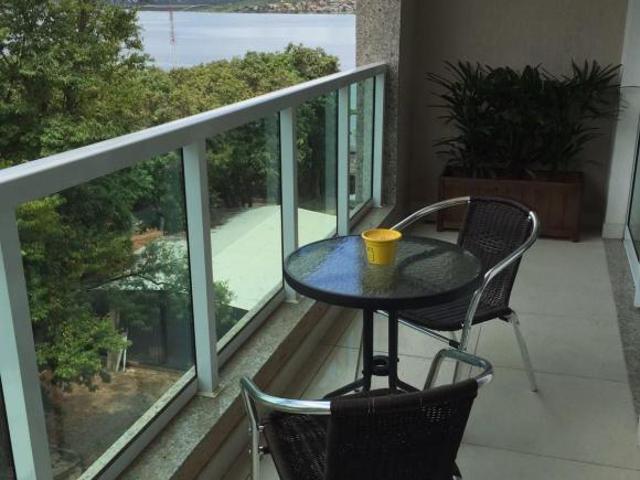 Apartamento venda em SQS 104, Plano Piloto