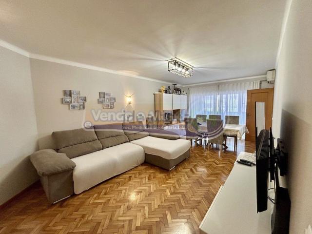 Apartamento venda em Póvoa De Santa Iria, Bragadas