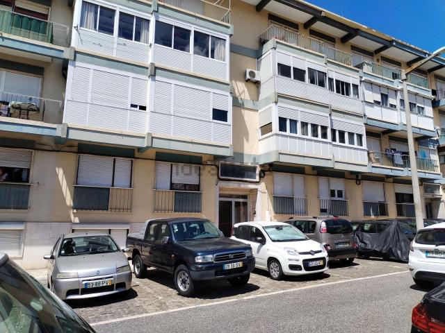 Apartamento venda em Casal do Privilégio, Odivelas