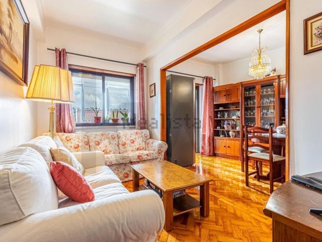 Apartamento venda em Barruncho, Odivelas