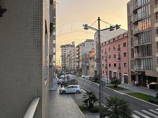 Apartamento alugar em Póvoa de Varzim