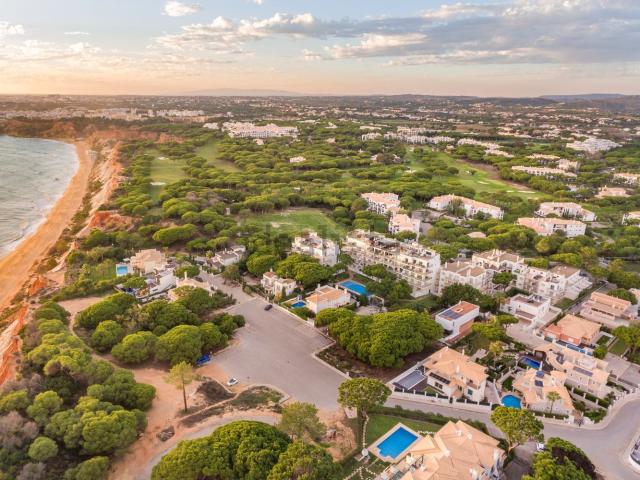 Apartamento alugar em Pinhal do Concelho, Albufeira
