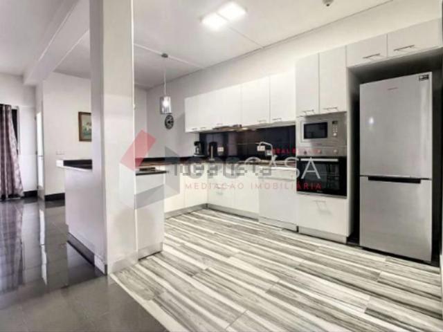 Apartamento venda em Açores, Praia Da Vitória