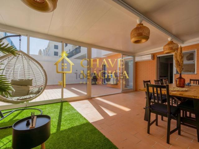 Apartamento venda em Urbanização Quinta das Flores, Olhão