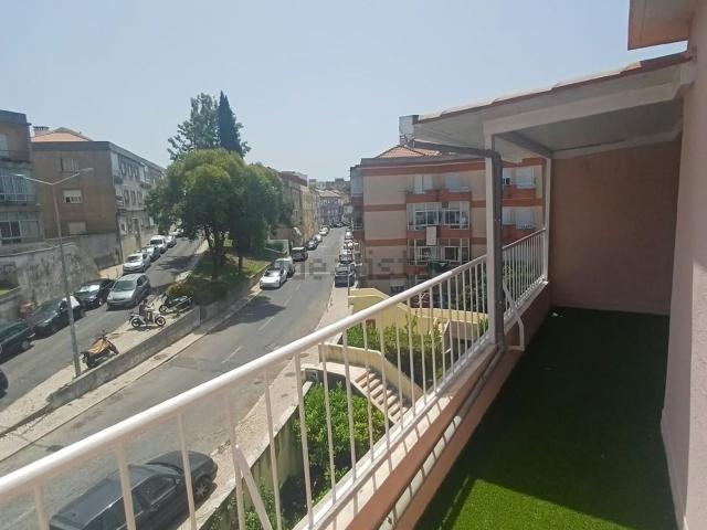 Apartamento venda em Vale de Carenque, Sintra