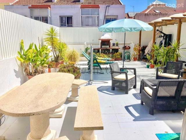 Apartamento venda em Vale de Carenque, Sintra