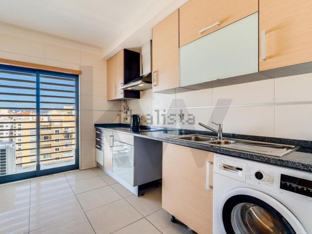 Apartamento venda em Três Bicos, Portimão
