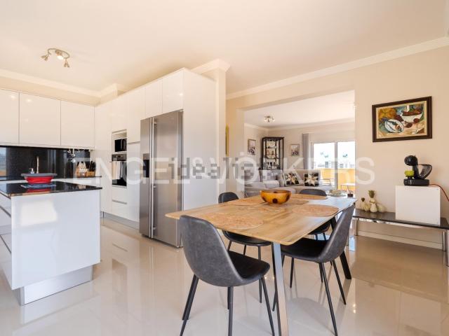 Apartamento venda em Três Bicos, Portimão