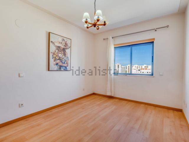 Apartamento venda em Três Bicos, Portimão