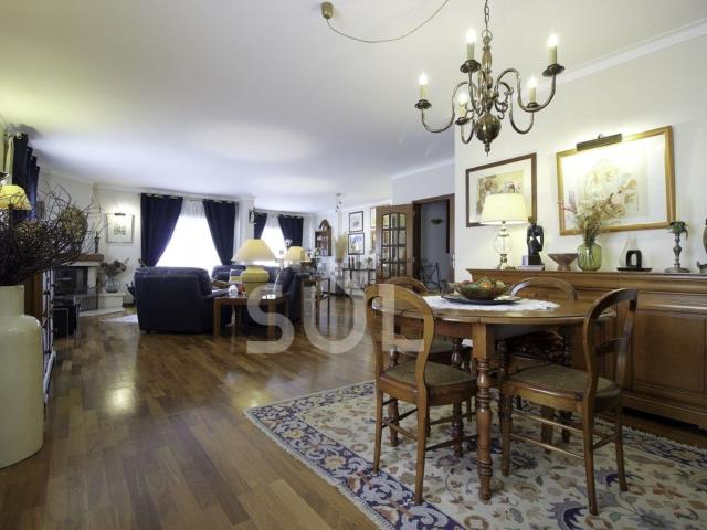 Apartamento venda em Três Bicos, Portimão