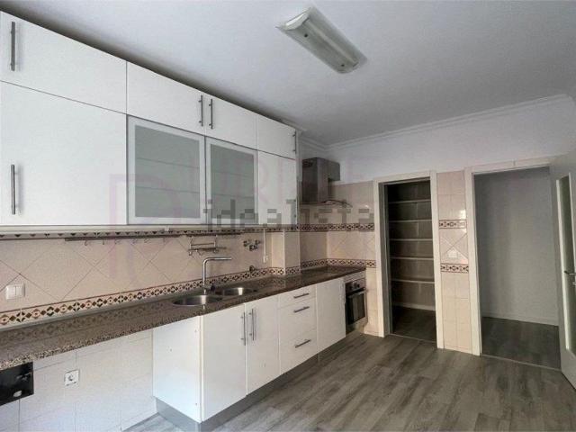 Apartamento venda em Quinta do Conde, Sesimbra
