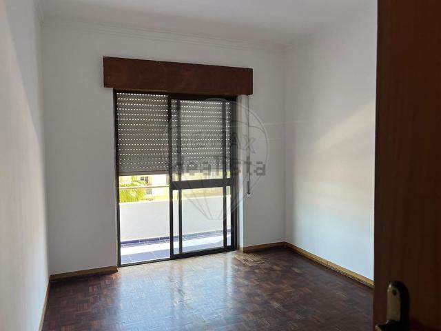 Apartamento alugar em Sesimbra, Setúbal