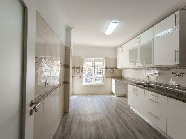 Apartamento venda em Quinta do Conde, Sesimbra