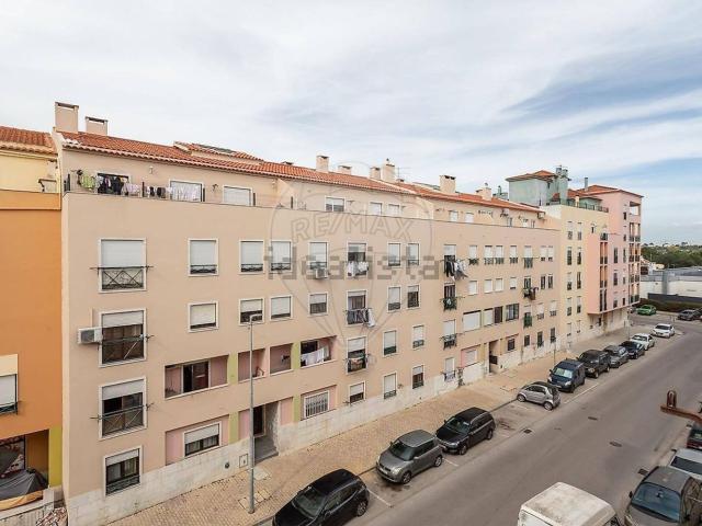 Apartamento venda em Quinta do Conde, Sesimbra