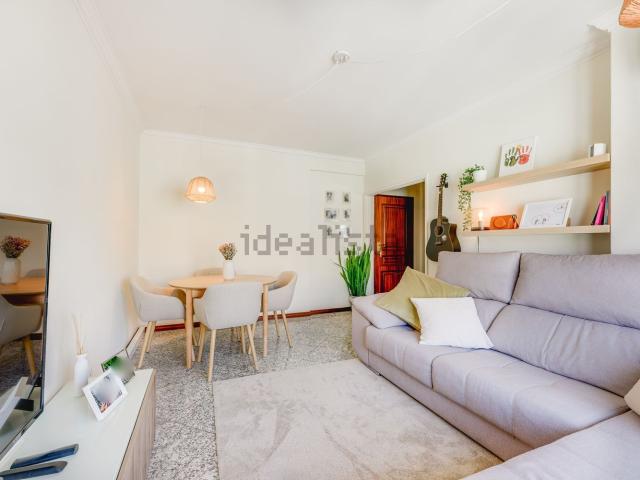 Apartamento venda em Jardim da Amoreira, Ramada