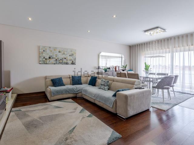 Apartamento venda em Porto