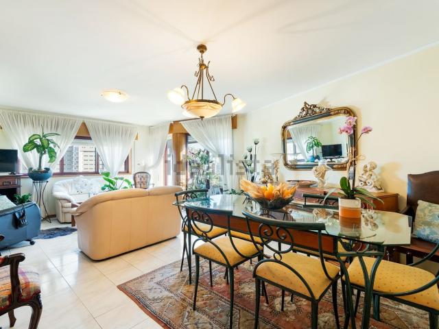 Apartamento venda em Porto
