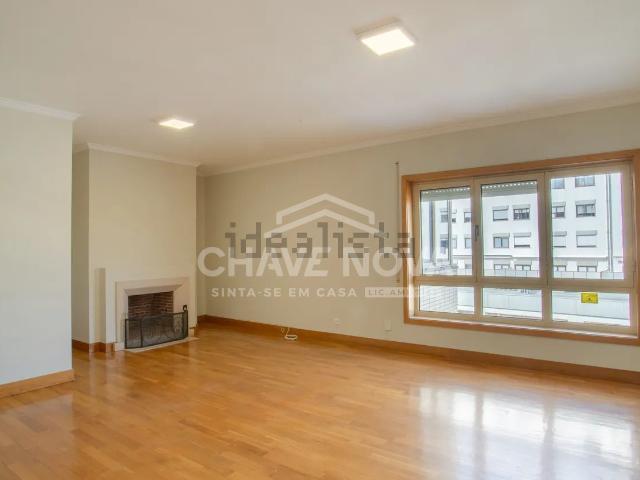 Apartamento venda em Porto