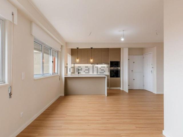 Apartamento venda em Porto