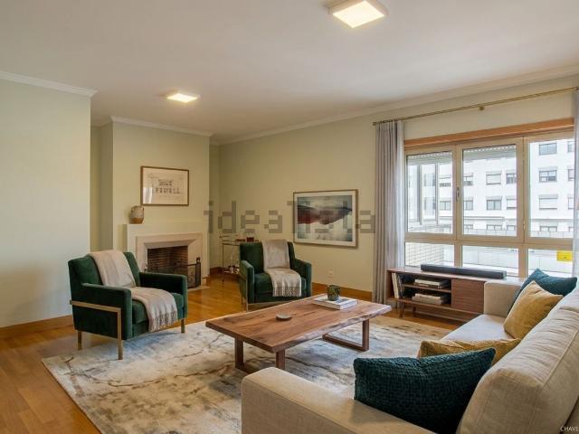 Apartamento venda em Porto