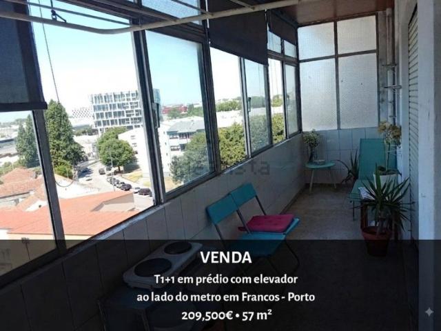 Apartamento venda em Porto