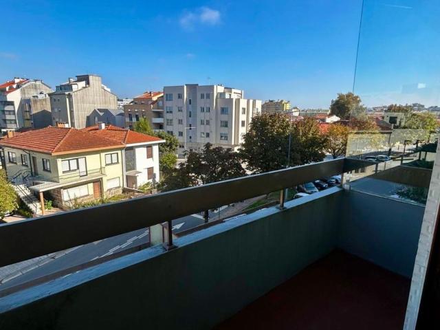 Apartamento alugar em Lugarinho, Porto