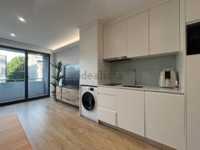 Apartamento alugar em Porto, Lordelo Do Ouro
