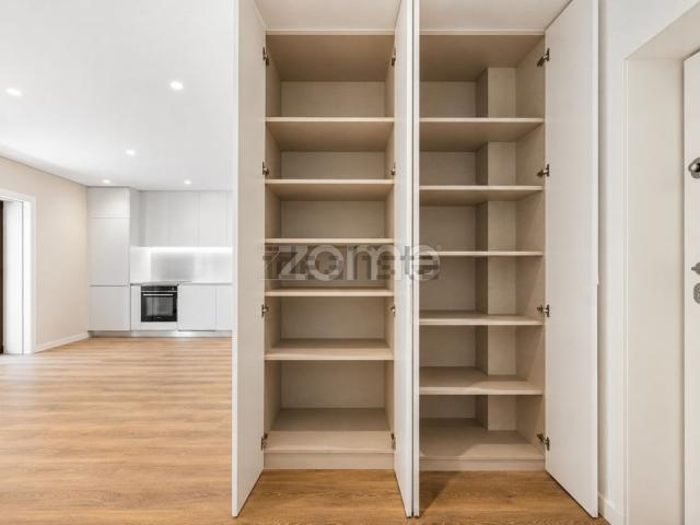 Apartamento venda em Porto