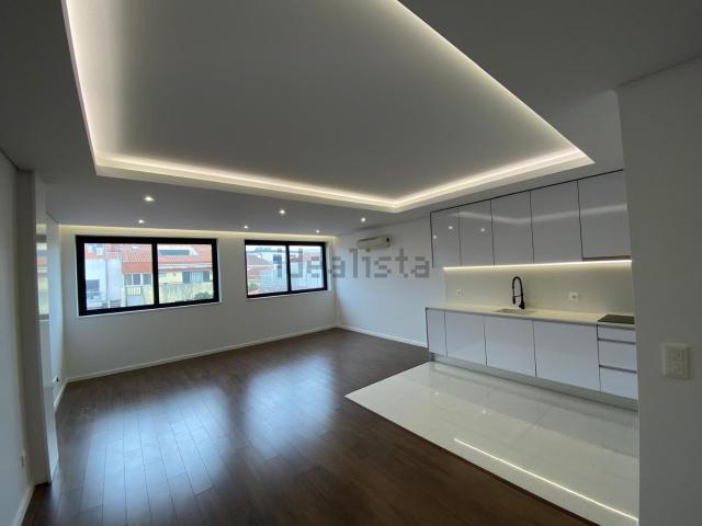 Apartamento venda em Porto