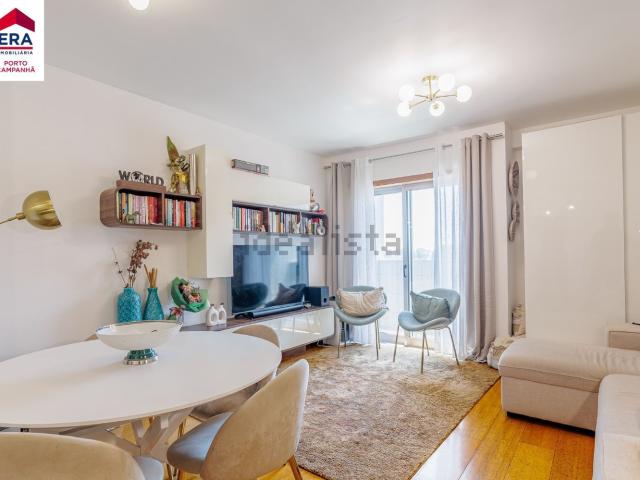 Apartamento venda em Porto