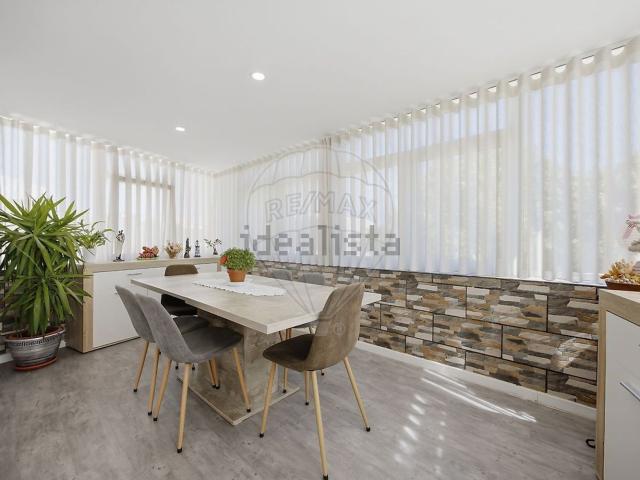 Apartamento venda em Porto, Lordelo Do Ouro
