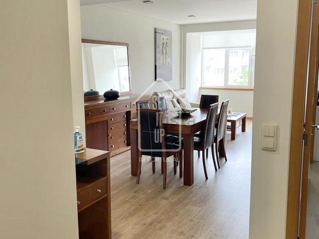 Apartamento alugar em Carvalhido, Porto