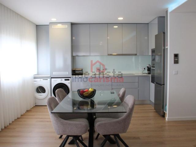 Apartamento venda em Santo Tirso, Porto