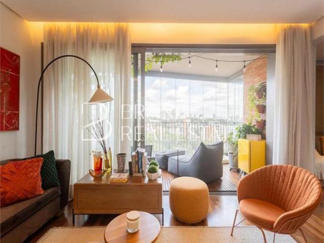 Apartamento venda em Região Imediata de São Paulo, Região Metropolitana de São Paulo