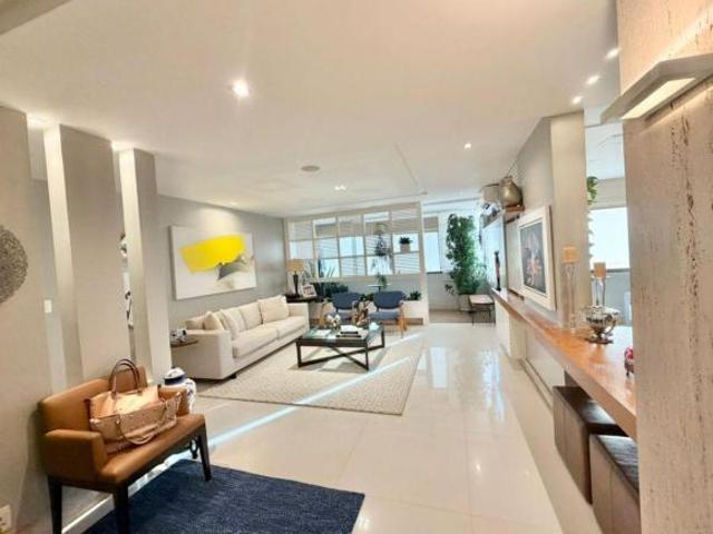 Apartamento venda em SQN 111, Plano Piloto