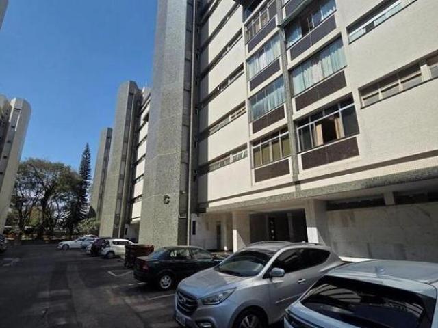 Apartamento venda em SQS 211, Plano Piloto