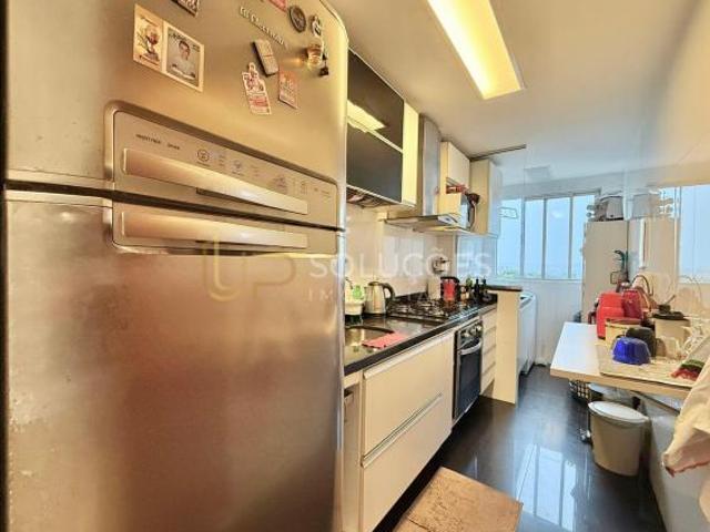 Apartamento venda em Região Geográfica Imediata do Distrito Federal, Região Integrada de Desenvolvimento do Distrito Federal e Entorno